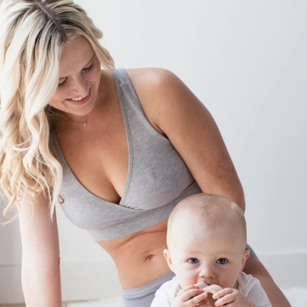 Kindred Bravely French Terry Racerback Nursing Bra in Grey Heather 🆕